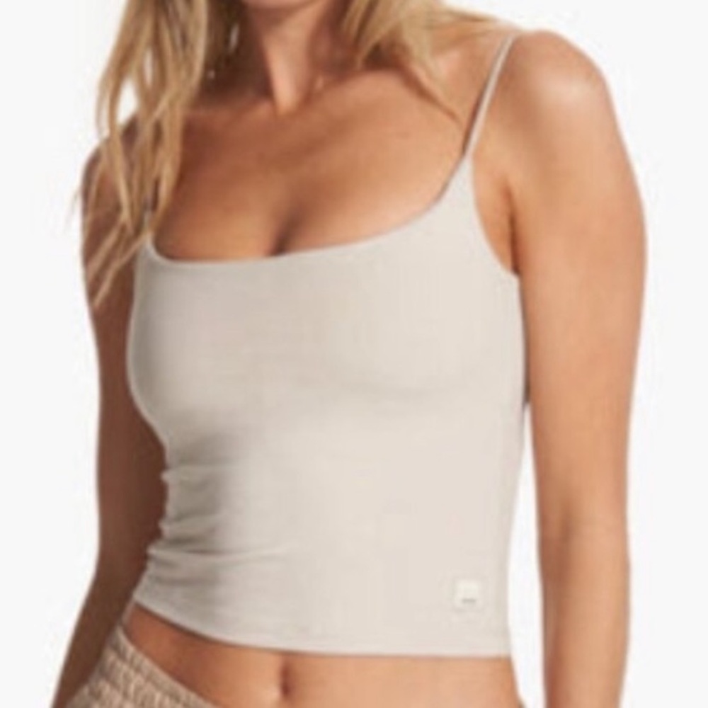 IN SEARCH OF SZ SMALL LUX CAMI Vuori Tan and White Fitted Crop Camisole